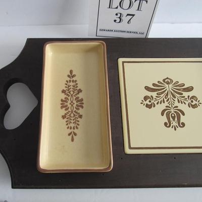 Vintage Pfaltzgraff Village Pattern Cheese and Cracker Tray, Wood Base, Signed
