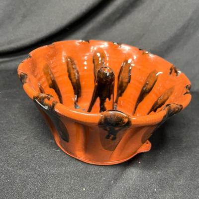 Red ware bundt pan