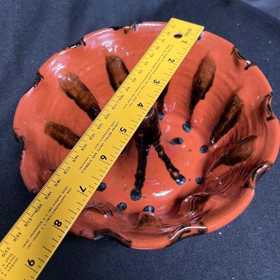 Red ware bundt pan