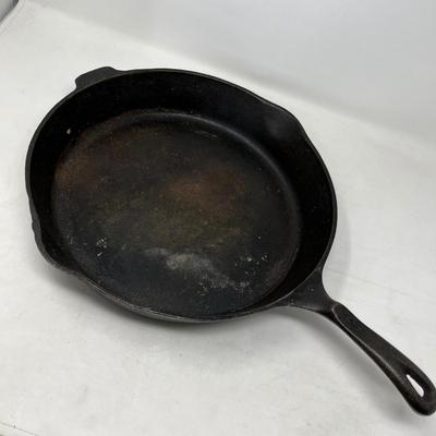 Wagner large skillet