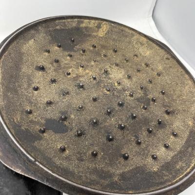USA made Vintage cast iron skillet with lid