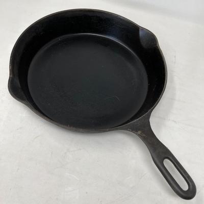 #8 skillet made in USA