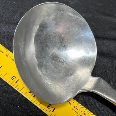Long handle ladle