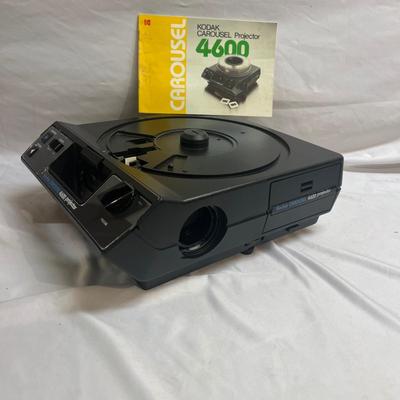 Kodak Carousel Projector 4600 & Da-Lite Screen (BS-MK)