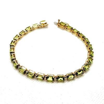 Gorgeous Oval Peridot & Diamond 10k Yellow Gold Tennis Bracelet
