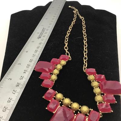Violet dark pink colored fashion Necklace