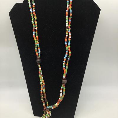 Gorgeous Glass Beaded Necklace. Boho look. Pretty