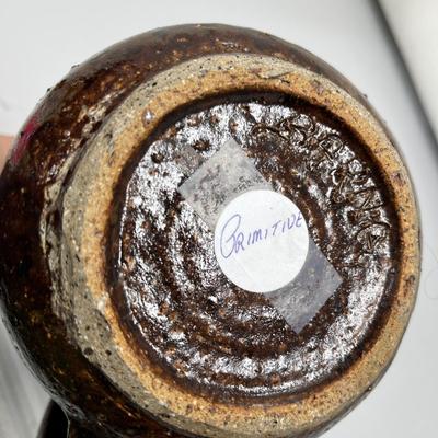 Unique pitcher