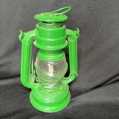 Toy lantern