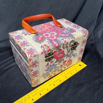 Box purse