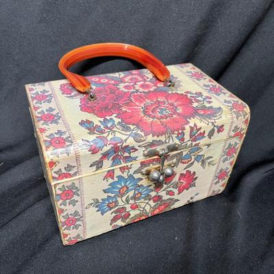 Box purse