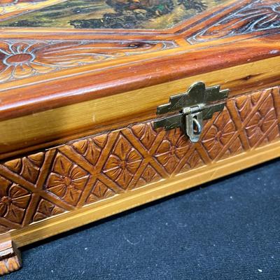 Pressed wood jewelry box