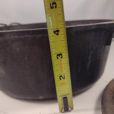 Lodge Cast Iron Covered Dutch Oven- Approx 10 1/2" in Diameter, 4" Deep