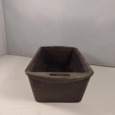 Lodge Cast Iron Bread Pan (Choice A)
