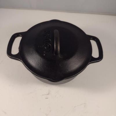 Lodge Cast Iron Covered Dutch Oven- Approx 6 1/2" in Diameter, 2 3/4" Deep