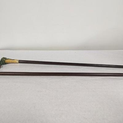 Walking Sticks Frog Top