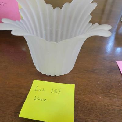 Flower vase