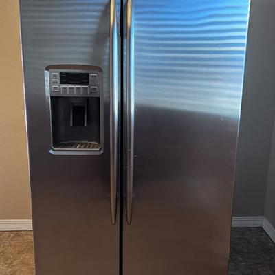 Stainless GE Profile Refrigerator/Freezer Ice Maker