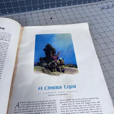 Vintage American Annual Christmas Book of Literature and Art. Date 1942 