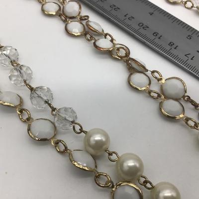 Unique Crystal Faux Pearl Faux Milk Glass Style Flapper Necklace ?