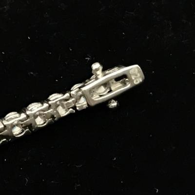 International BB 925 Silver Baguette Stone Bracelet