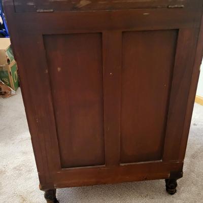 Antique Victor Victrola Talking Machine VTLA 5170 Stocked With Records