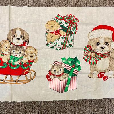 Sewing Craft Christmas Holiday Appliques Puppies Presents Kittens