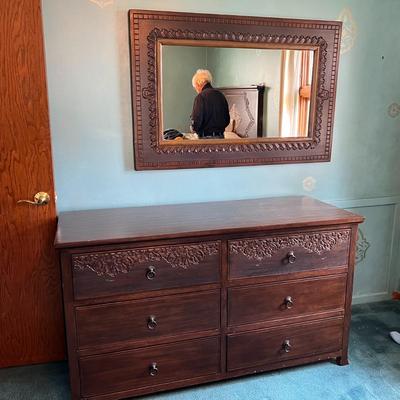 bedroom chest of drawers with mirror