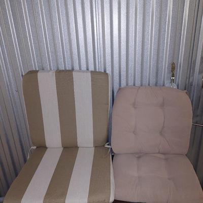Indoor or outdoor seat cushions