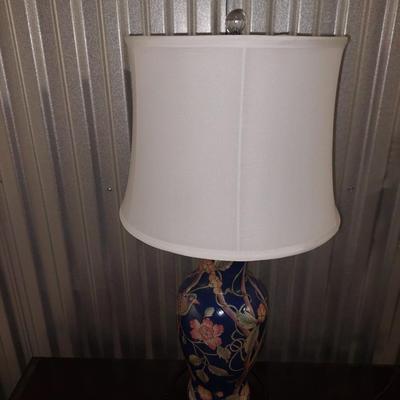 Porcelain flower lamp