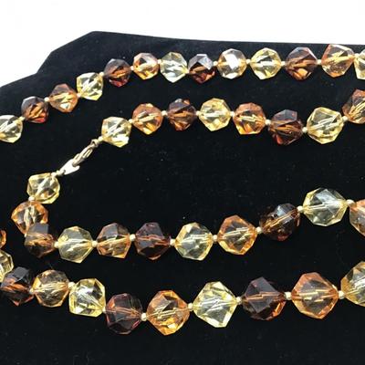 Beautiful vintage Amber tones, Faux Glass faceted necklace gold bead separators