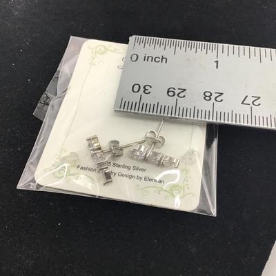 New Silver Plated Rhinestone Dainty earrings