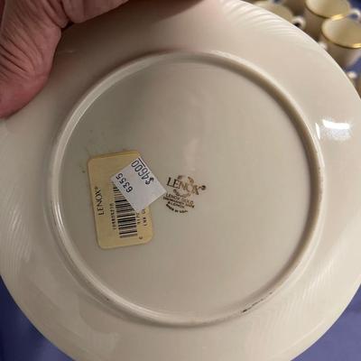 Lenox gold rim plates