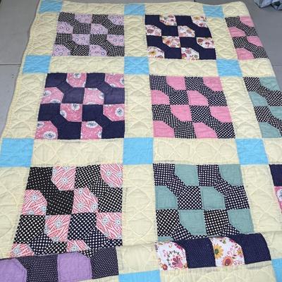 Bow tie quilt