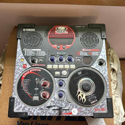 Yamaha DJX-IIB DJ Mixer Sequer