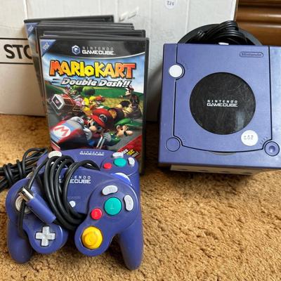 Nintendo Game Cube, Games, and Remote