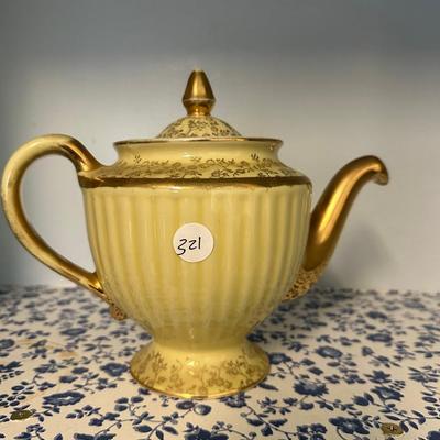 Hall Yellow Teapot 6 Cup Gold Trim 7 3/4
