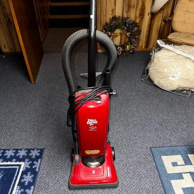 Dirt Devil Vacuum