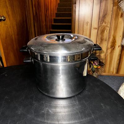Steam Cooker & Bowls