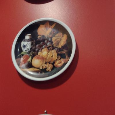 Set of Four Grape Design Decorative Plates