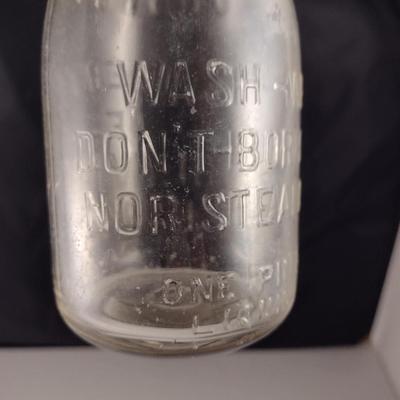 Vintage Biltmore Farms Milk Bottle- One Pint