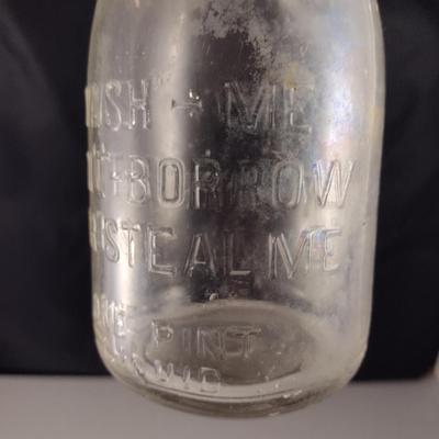 Vintage Biltmore Farms Milk Bottle- One Pint