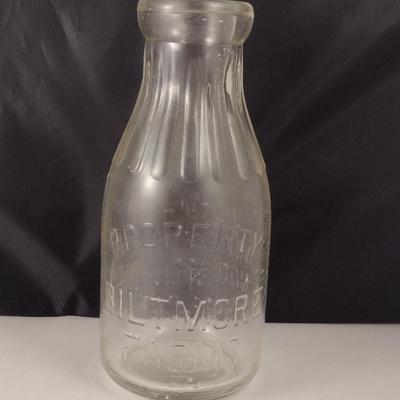 Vintage Biltmore Farms Milk Bottle- One Pint