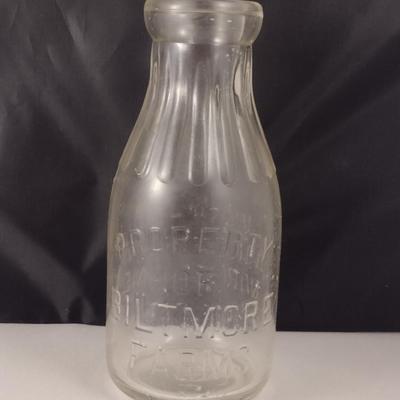 Vintage Biltmore Farms Milk Bottle- One Pint