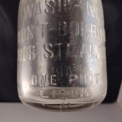Vintage Biltmore Farms Milk Bottle- One Pint