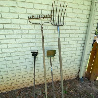 Lot of Yard and Garden Tools