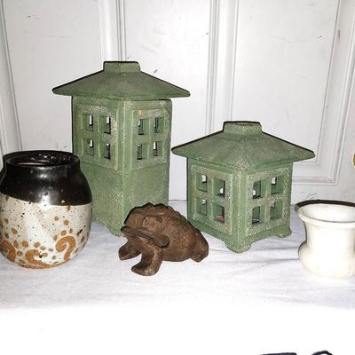 YARD ASIAN CANDLE HOLDERS-CARVED WOOD TOAD & POTTERY POT
