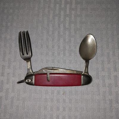 GRISWOLD CASTIRON SKILLET AND SWISS CAMPING EATING UTENSELS