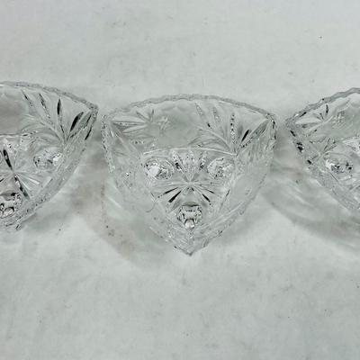 3 small crystal bowls with feet triangle shaped