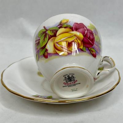 Tea Cup and Saucer by Royal Kent Patt no. 8263 Staffordshire, England